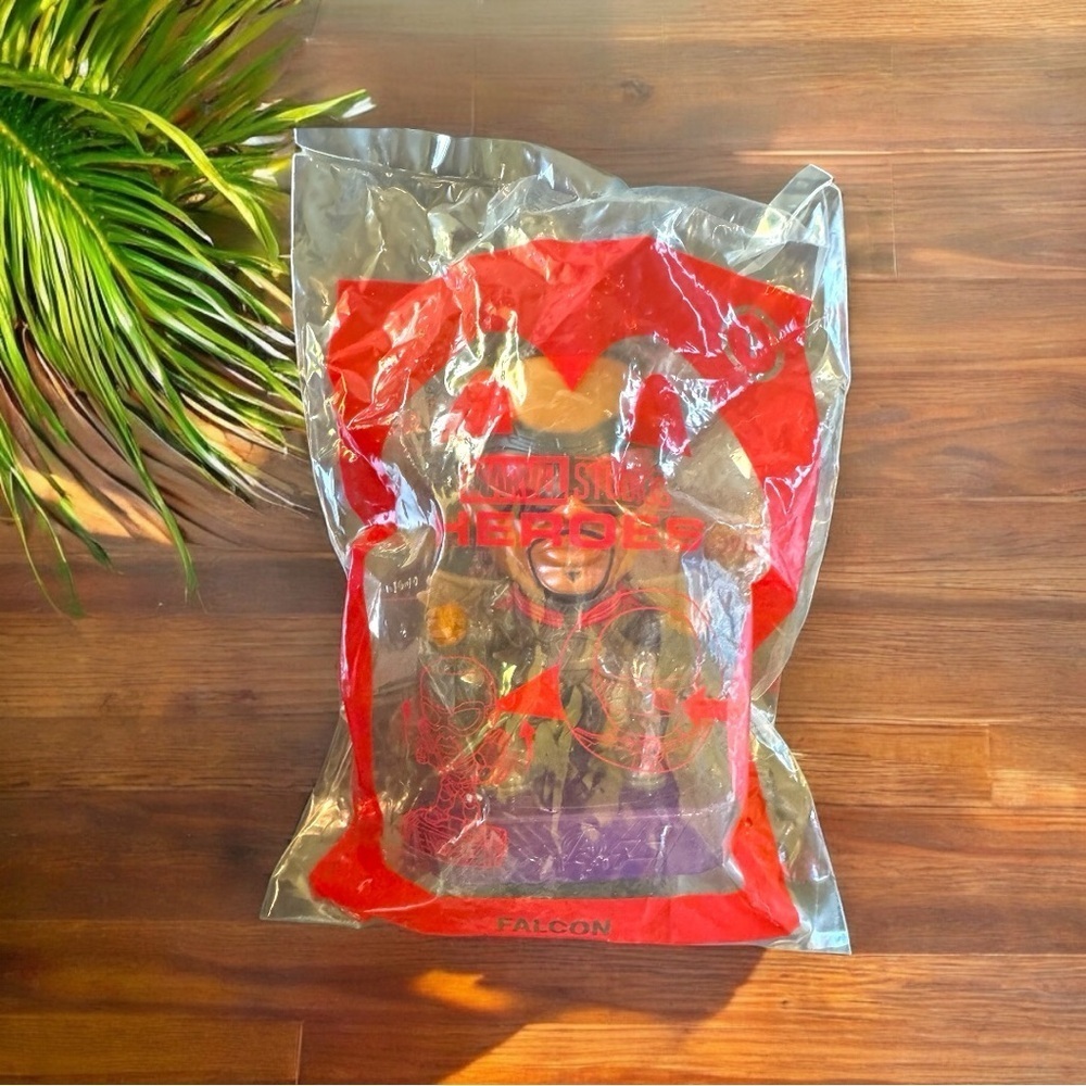 NEW 2020 McDonald’s Marvel Studios Heroes Happy Meal Toy – Falcon